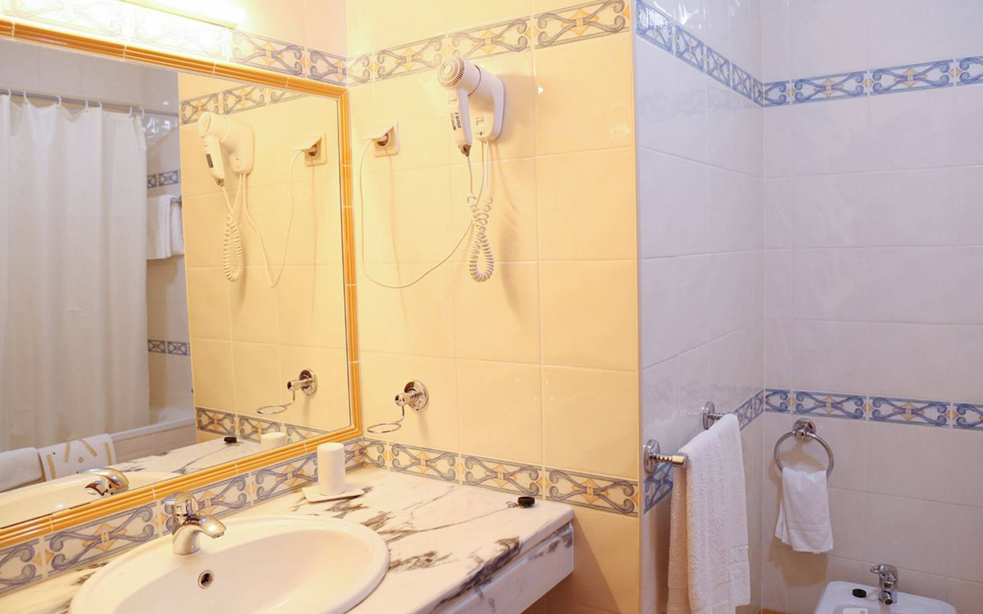 casa de banho quartos Hotel Pantanha